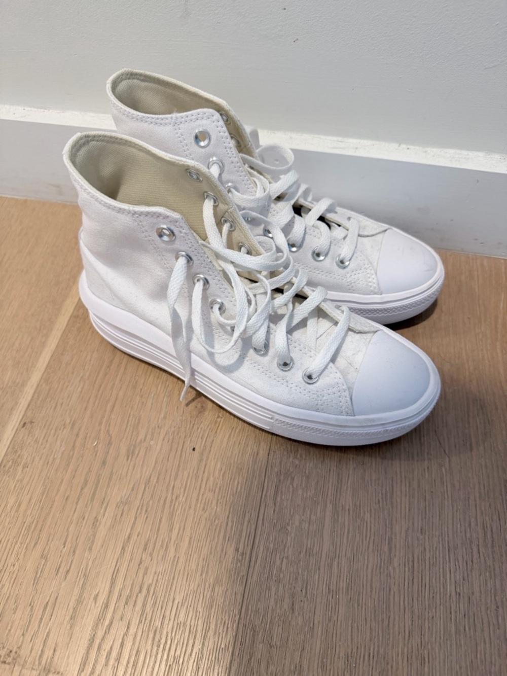Converse Chuck Taylor All Star Move Platform